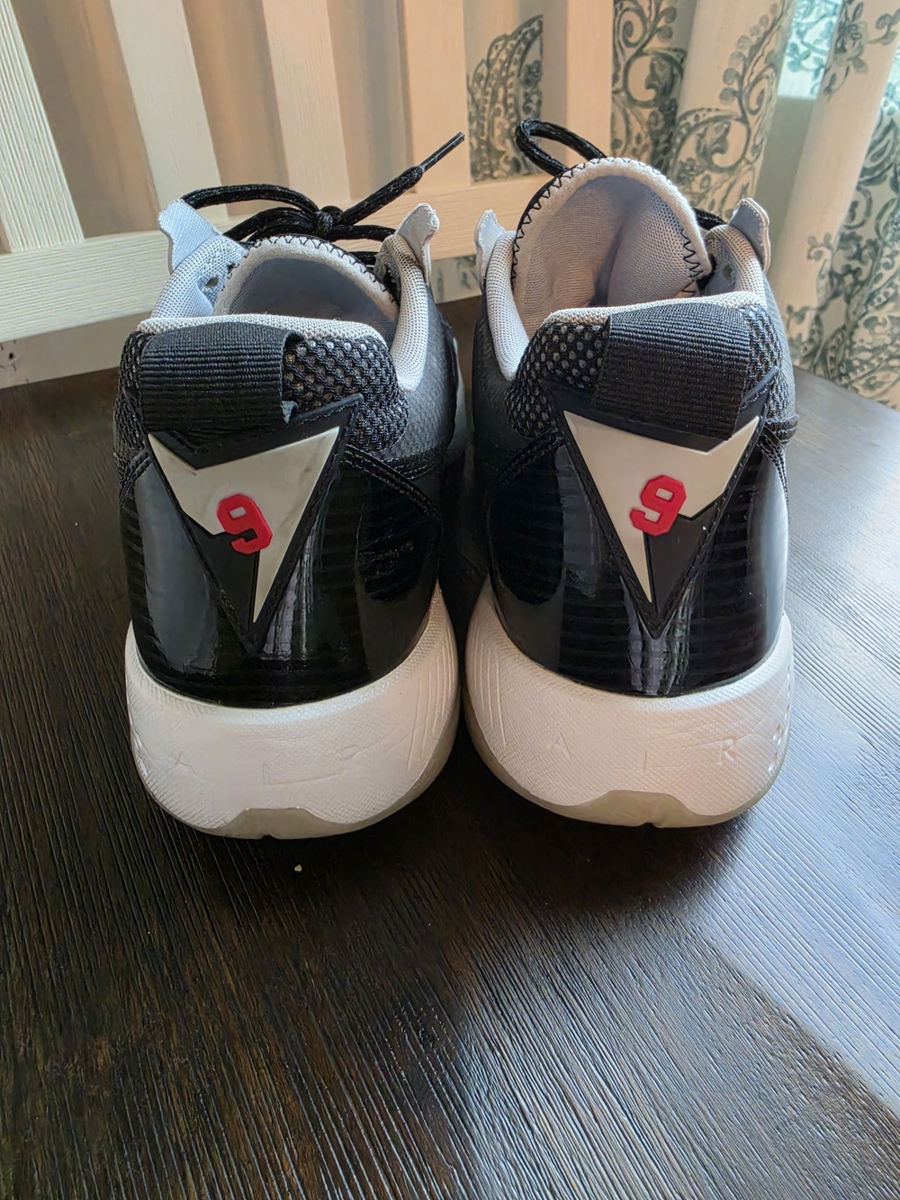 Air Jordan Men's Black and Gray Sneakers with Red Accent - Picture 4 of 6